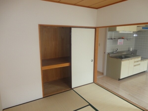 第二宮前平中央ハイツの物件内観写真